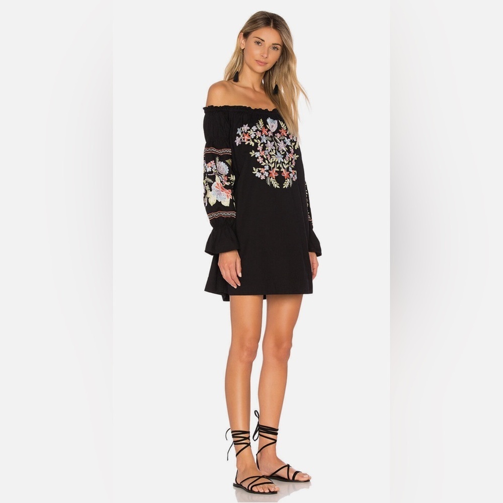 Free people black‎ off shoulder embroidery dress nwt
